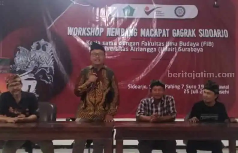 FIB UNAIR Holds Nembang Macapat Sidoarjo Workshop