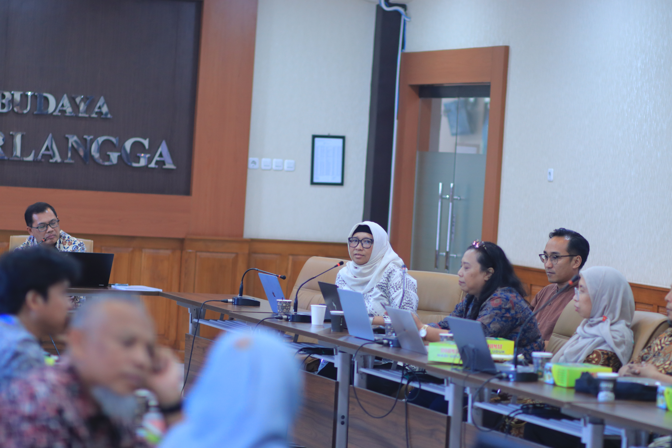 FIB UNAIR Holds 2024/2025 Odd Semester Coordination Meeting