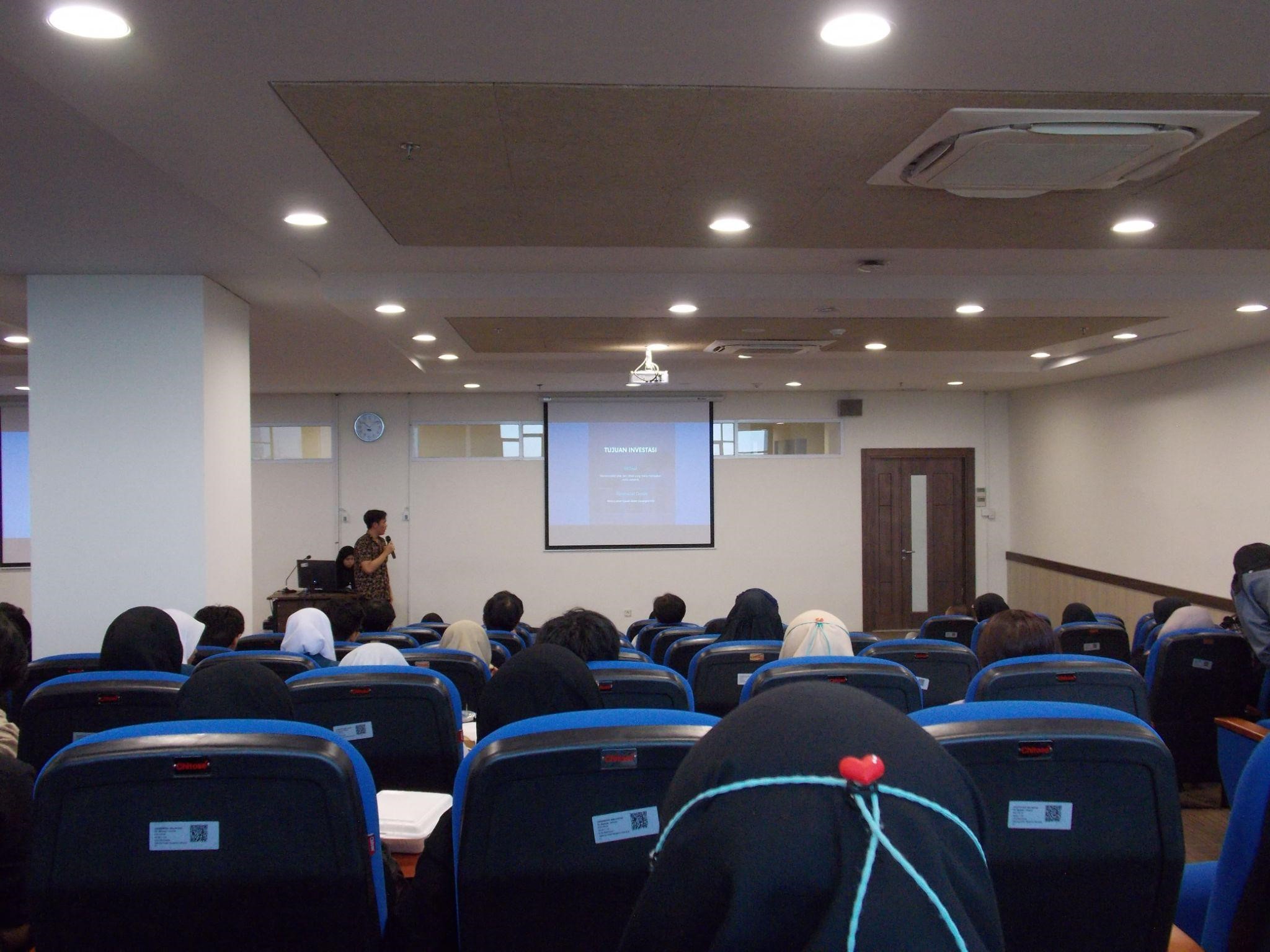 Entrepreneurship Seminar in the Context of Improving Human Resource Quality